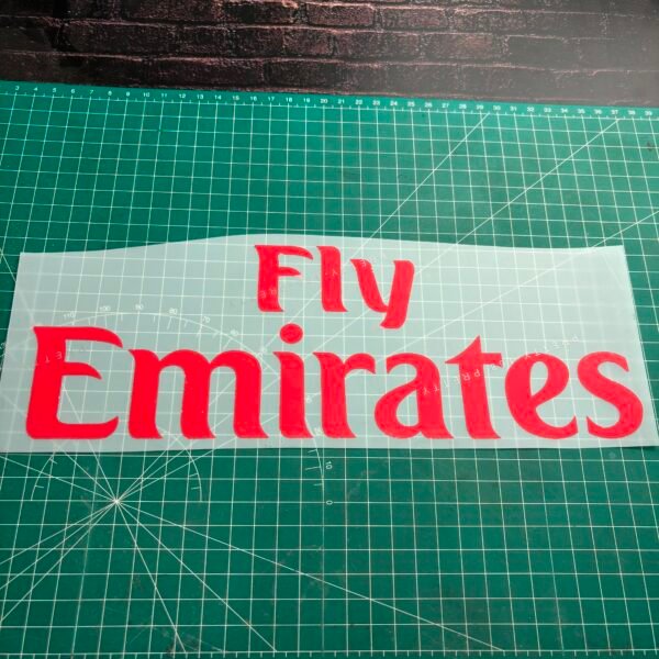 Sponsor Jersey Fly Emirates Merah