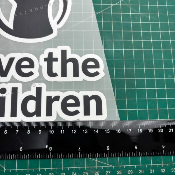 Sponsor Jersey Save The Children Hitam Putih